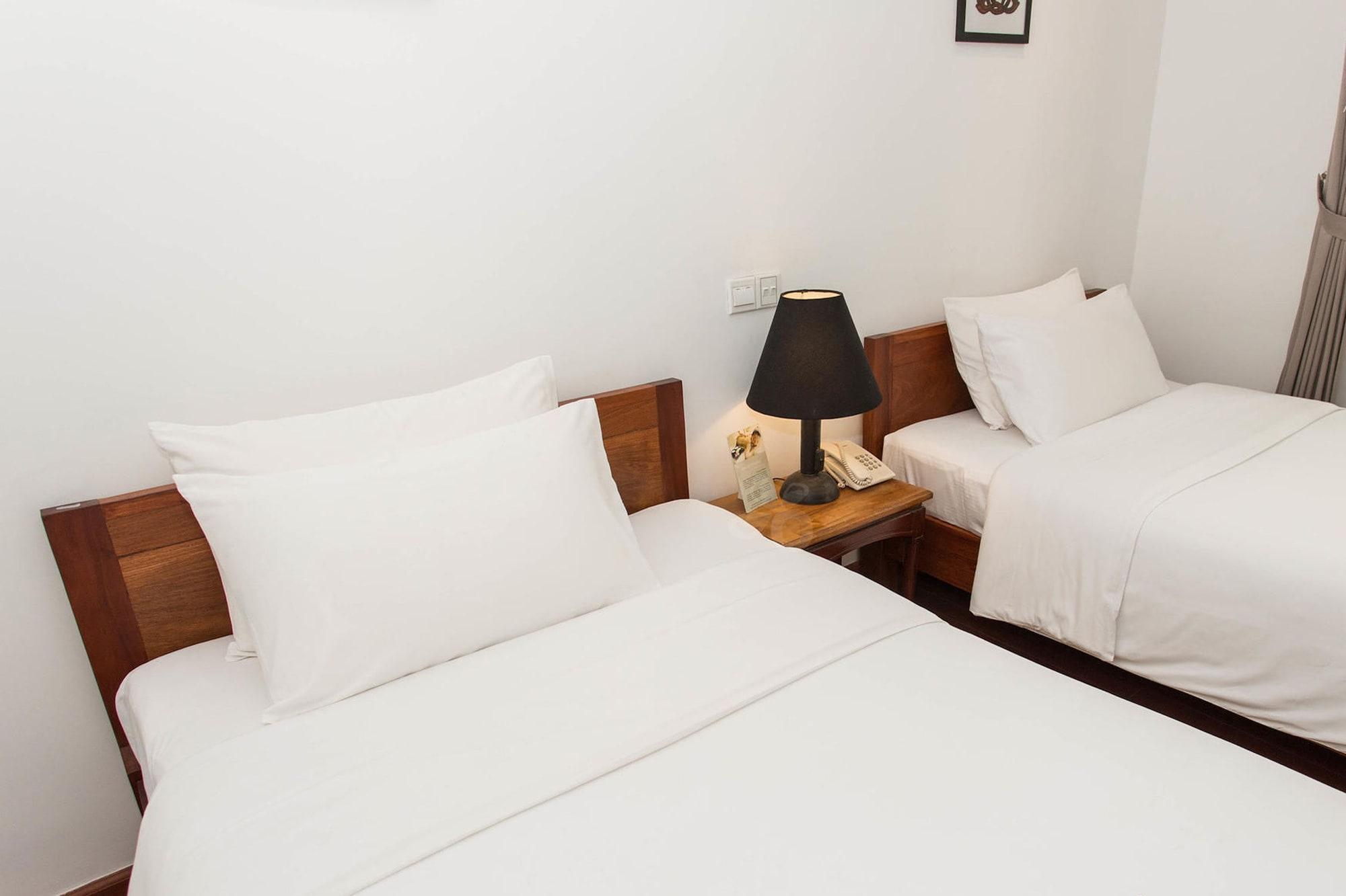 Apsara Centrepole Hotel Siem Reap Exteriör bild
