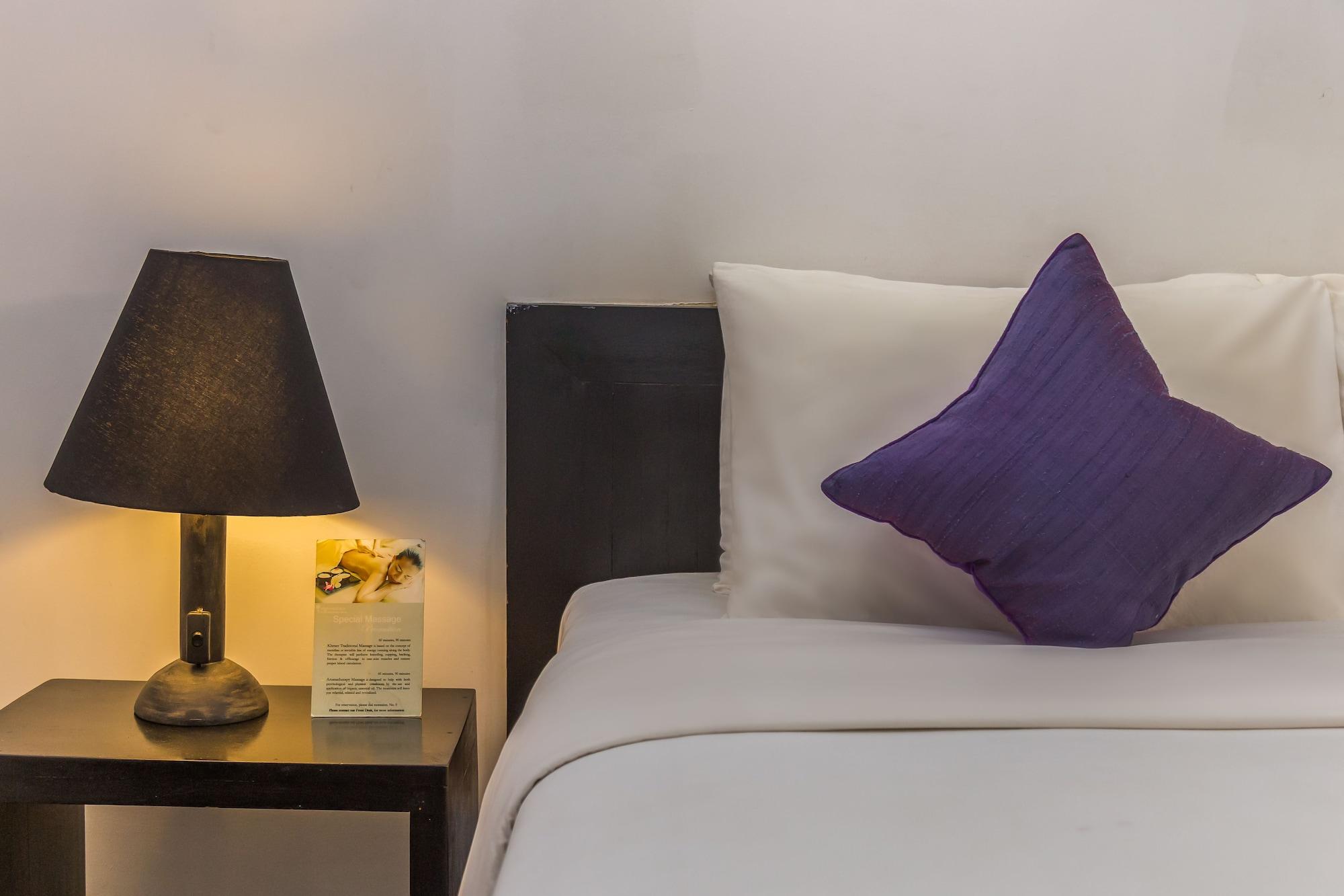 Apsara Centrepole Hotel Siem Reap Exteriör bild