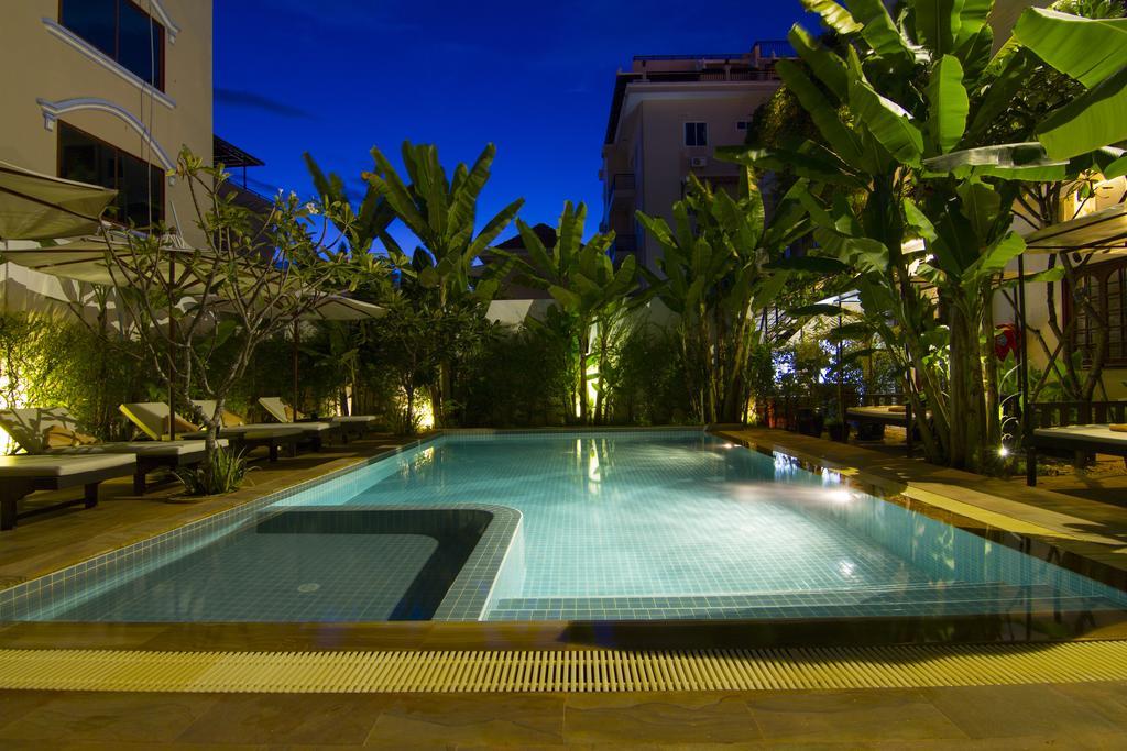 Apsara Centrepole Hotel Siem Reap Exteriör bild