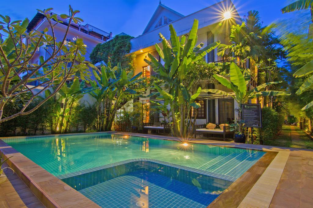 Apsara Centrepole Hotel Siem Reap Exteriör bild