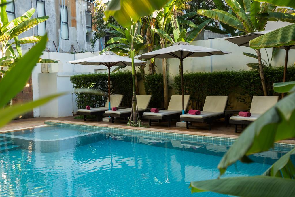 Apsara Centrepole Hotel Siem Reap Exteriör bild